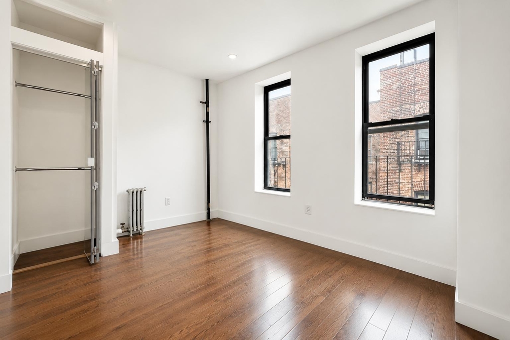 4 Saint Nicholas Terrace - Photo 10