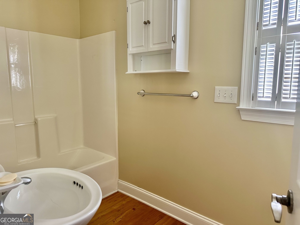 1594 Hardin Avenue - Photo 11