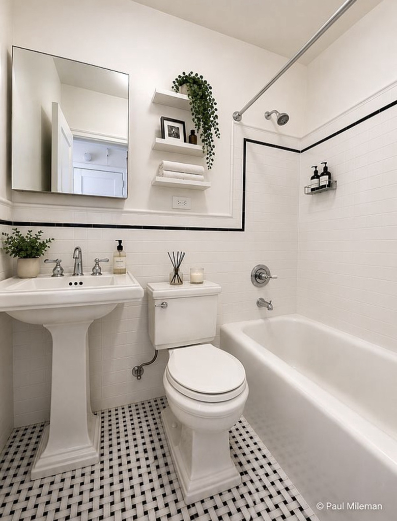 166 2nd Ave - Photo 3
