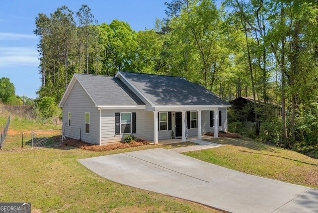 140 Rustwood Drive - Photo 1