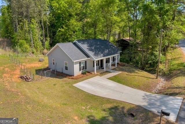 140 Rustwood Drive - Photo 2