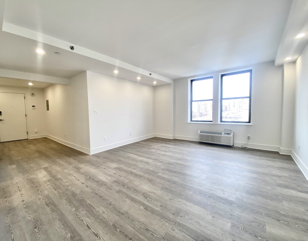 West 81st Street - Photo 0