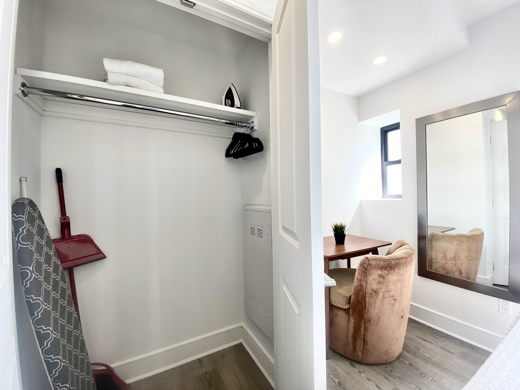 West 82nd Street - Photo 6