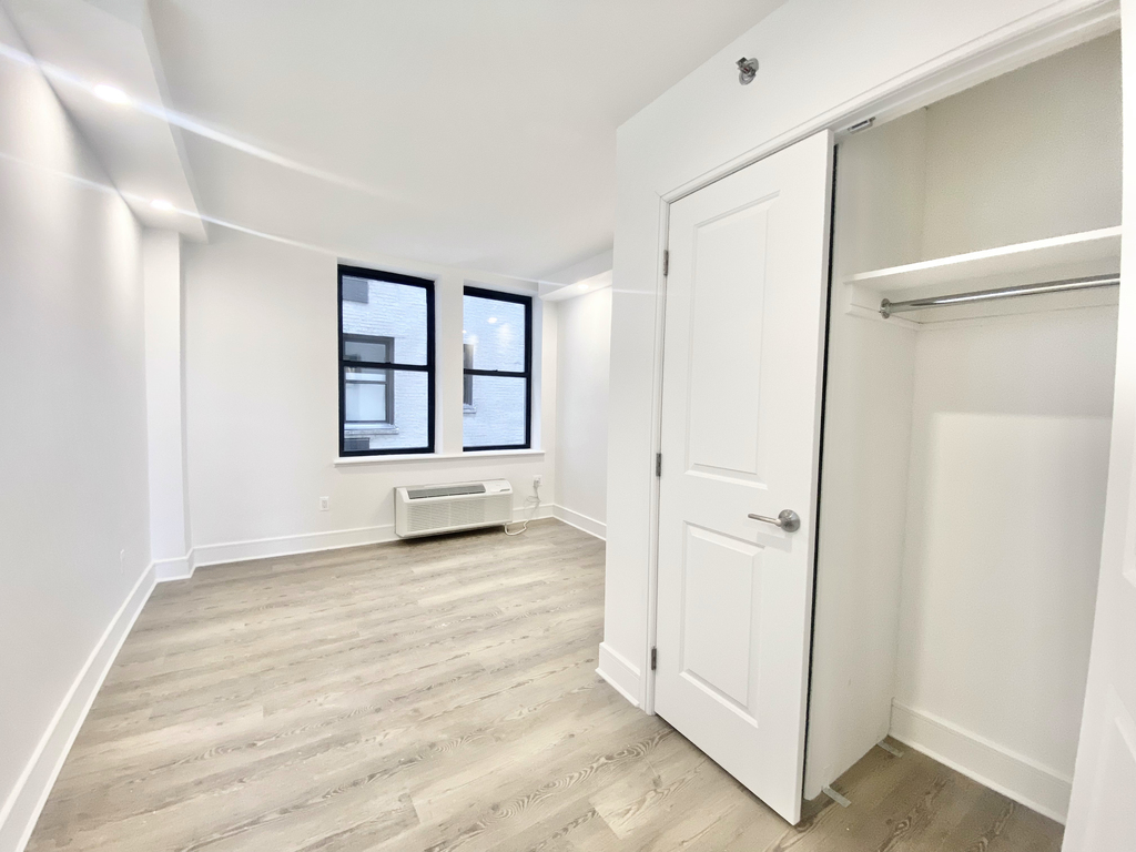 West 81st Street - Photo 5