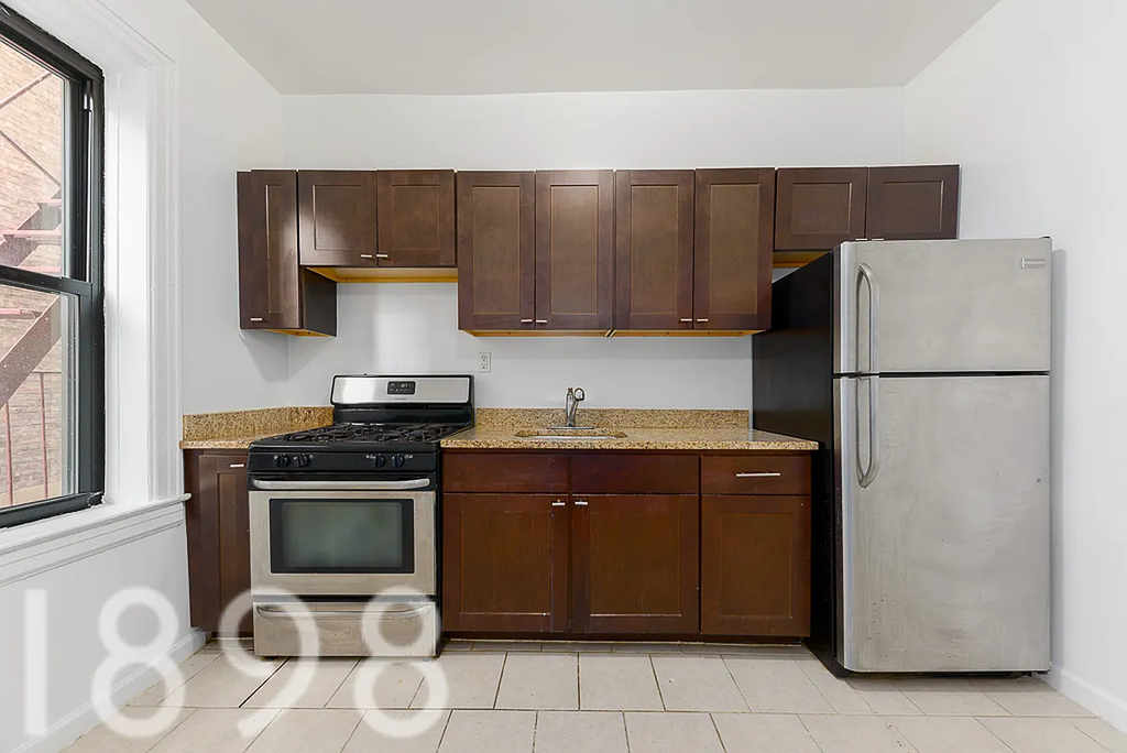 44-08 47th Avenue - Photo 3