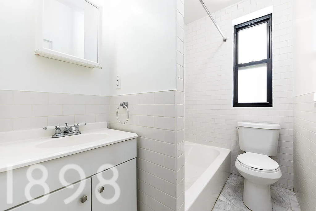 44-08 47th Avenue - Photo 4