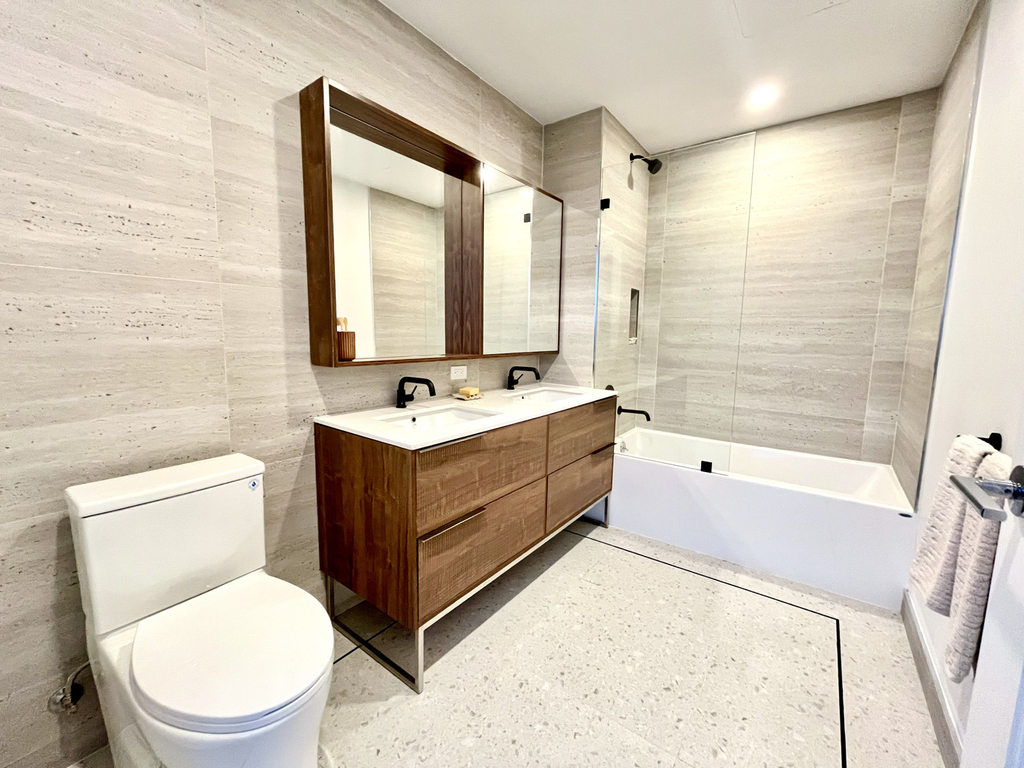 365 Bond Street - Photo 5