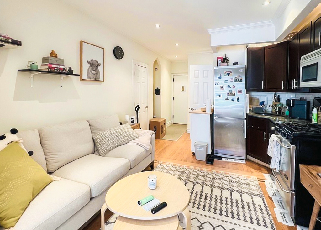 322 East 74th Street - Photo 1