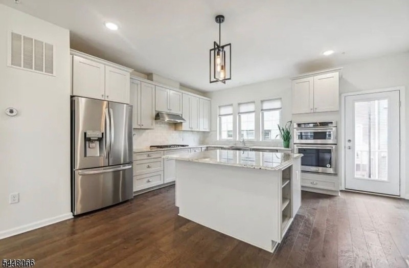 4 Braeburn Ct - Photo 1