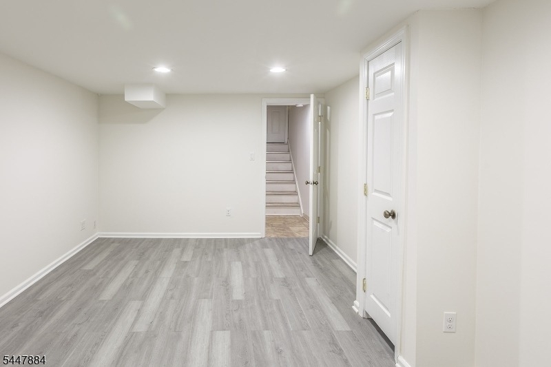 89 Continental Rd - Photo 26
