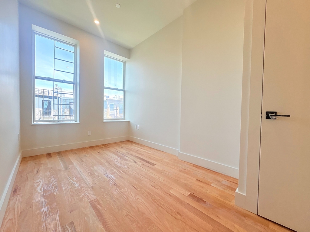 415 Himrod Street - Photo 6
