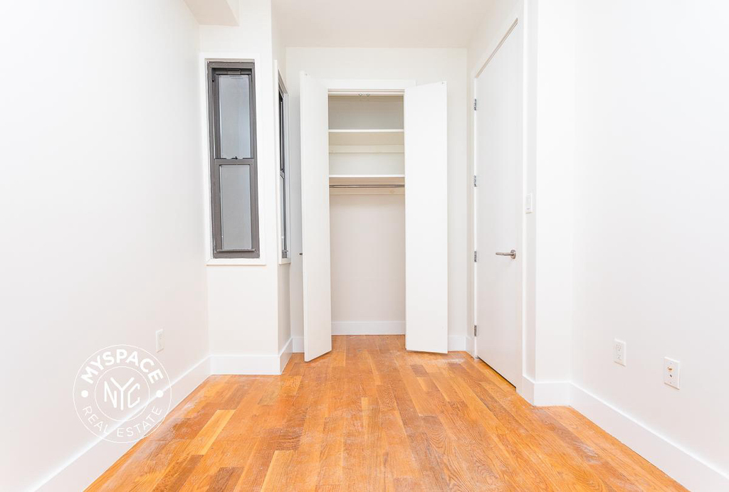 751 Dekalb Avenue - Photo 7