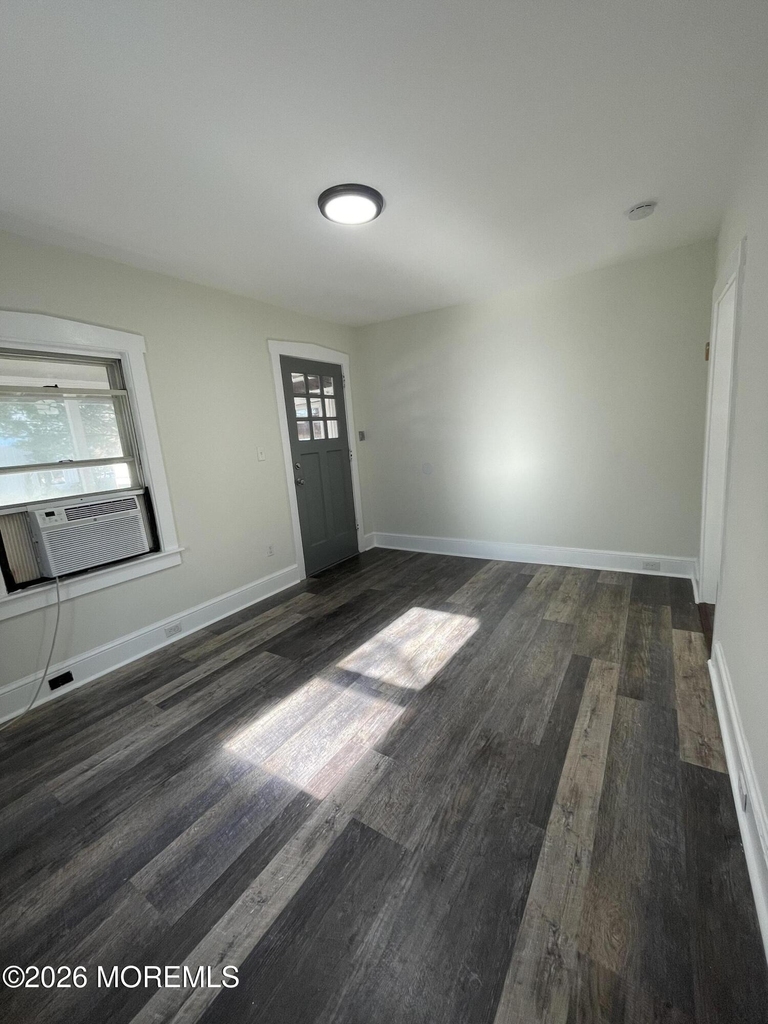 37 E Gloucester Pike - Photo 4