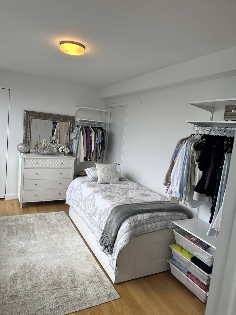West 57th Street - Photo 5