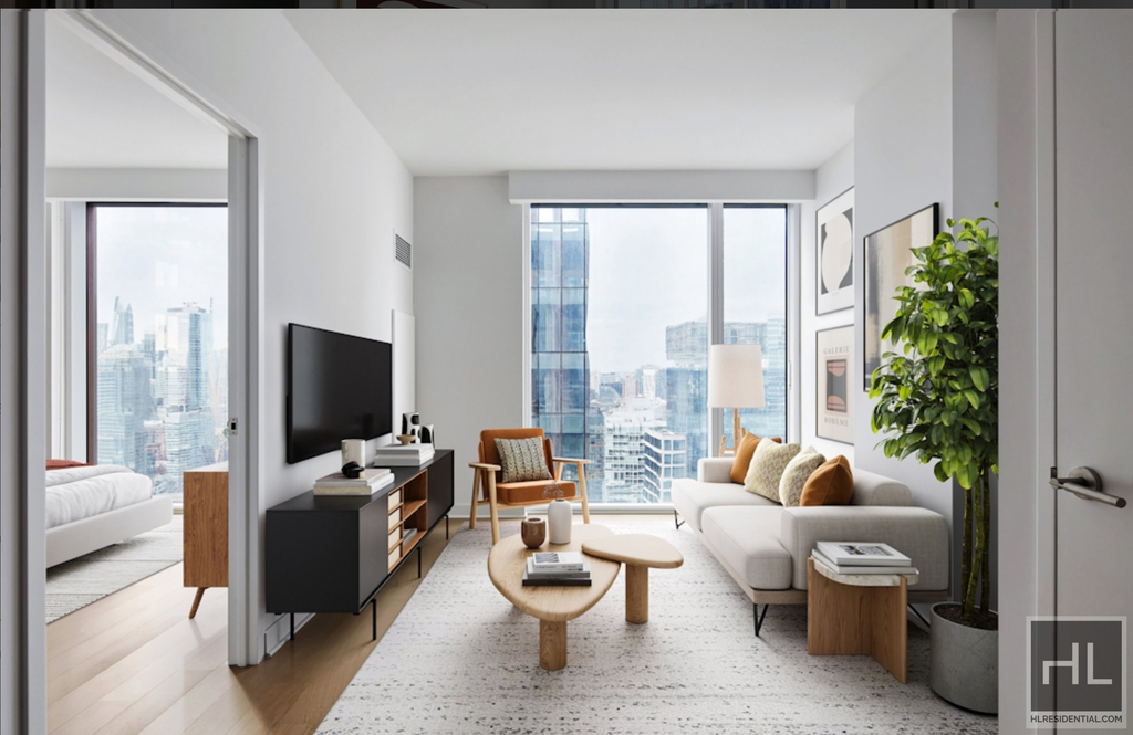 10th Avenue - Photo 4
