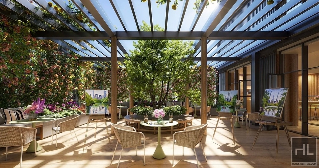 West 60th Street - Photo 15