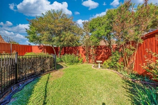 2705 Trophy Drive - Photo 34