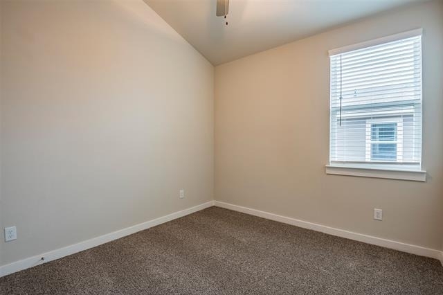 653 Wheatfield Drive - Photo 7