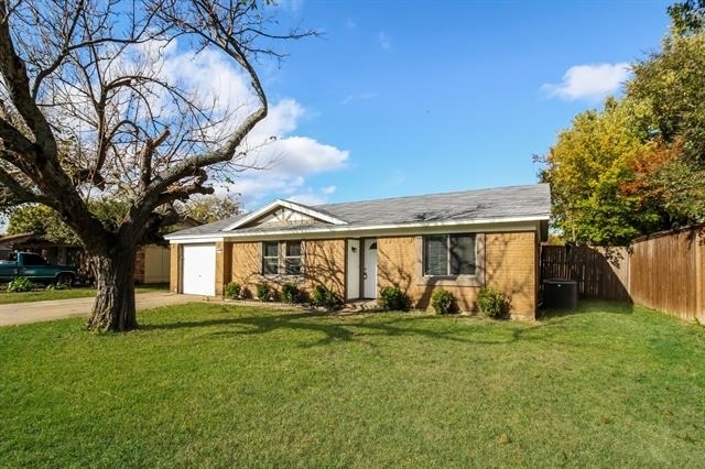 3529 Birchwood Lane - Photo 1