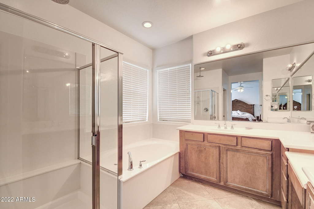 1120 N Crosscreek Drive - Photo 22
