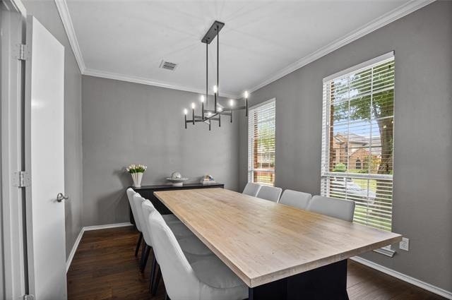 10800 Alexandria Drive - Photo 2