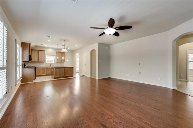 2404 Sun Creek Drive - Photo 5