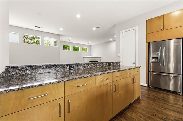 3925 Gilbert Avenue - Photo 13
