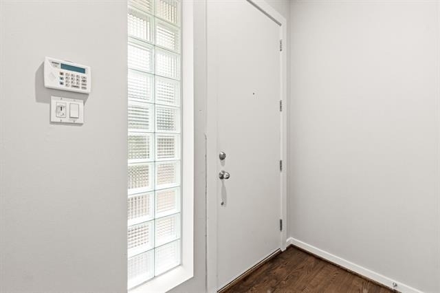 3925 Gilbert Avenue - Photo 2