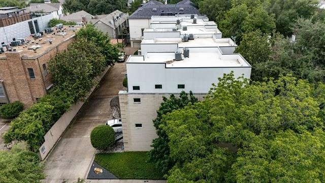 3925 Gilbert Avenue - Photo 38