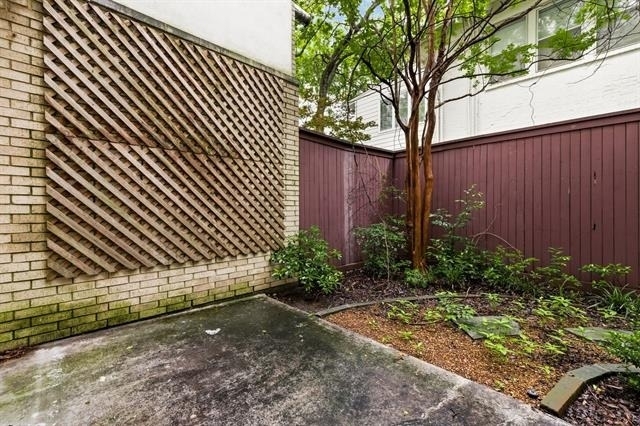 3925 Gilbert Avenue - Photo 7