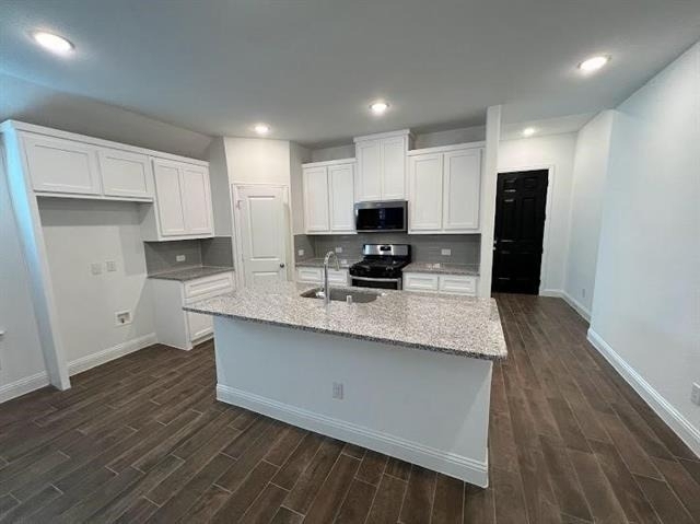 1401 Elizabeth Street - Photo 3