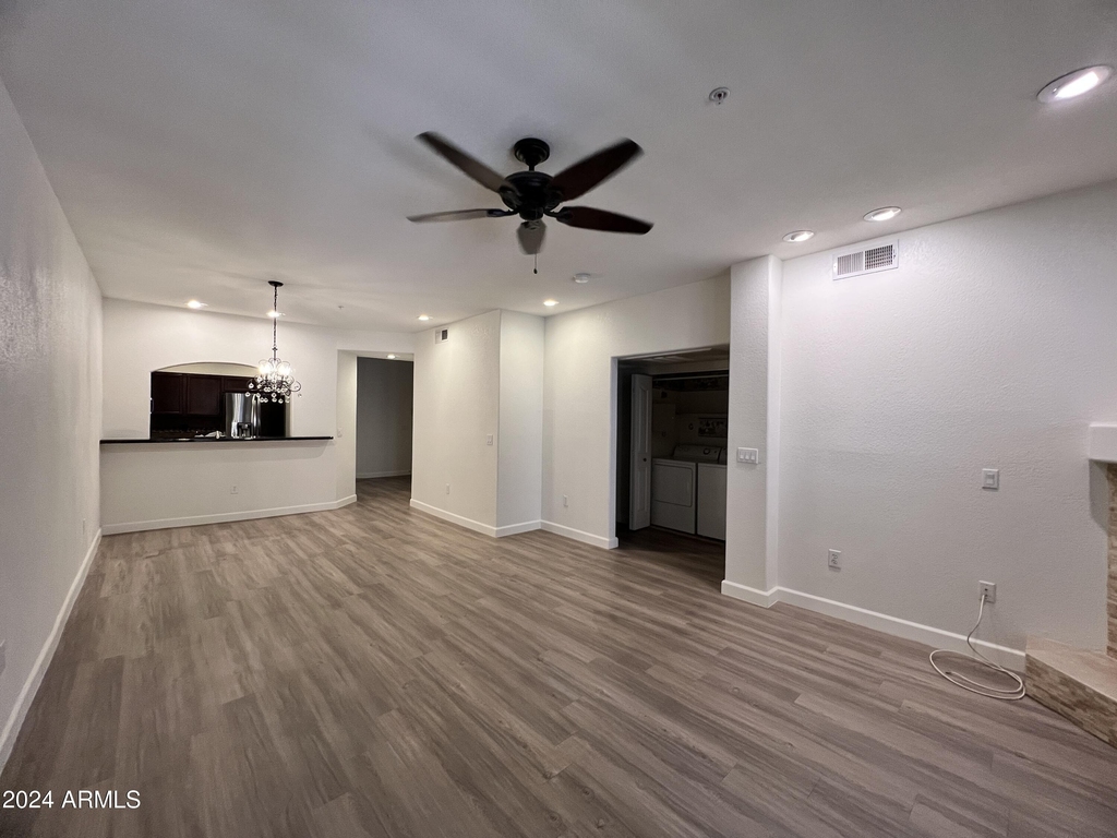 7021 E Earll Drive - Photo 4