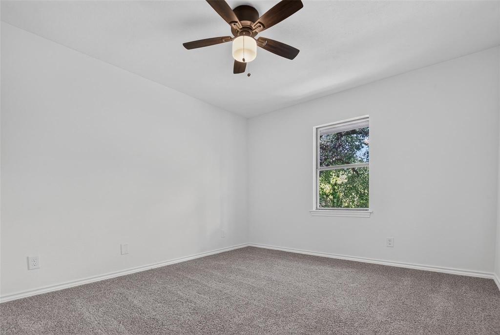 5049 Golden Circle - Photo 16