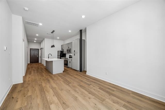 2010 Commerce Street - Photo 1