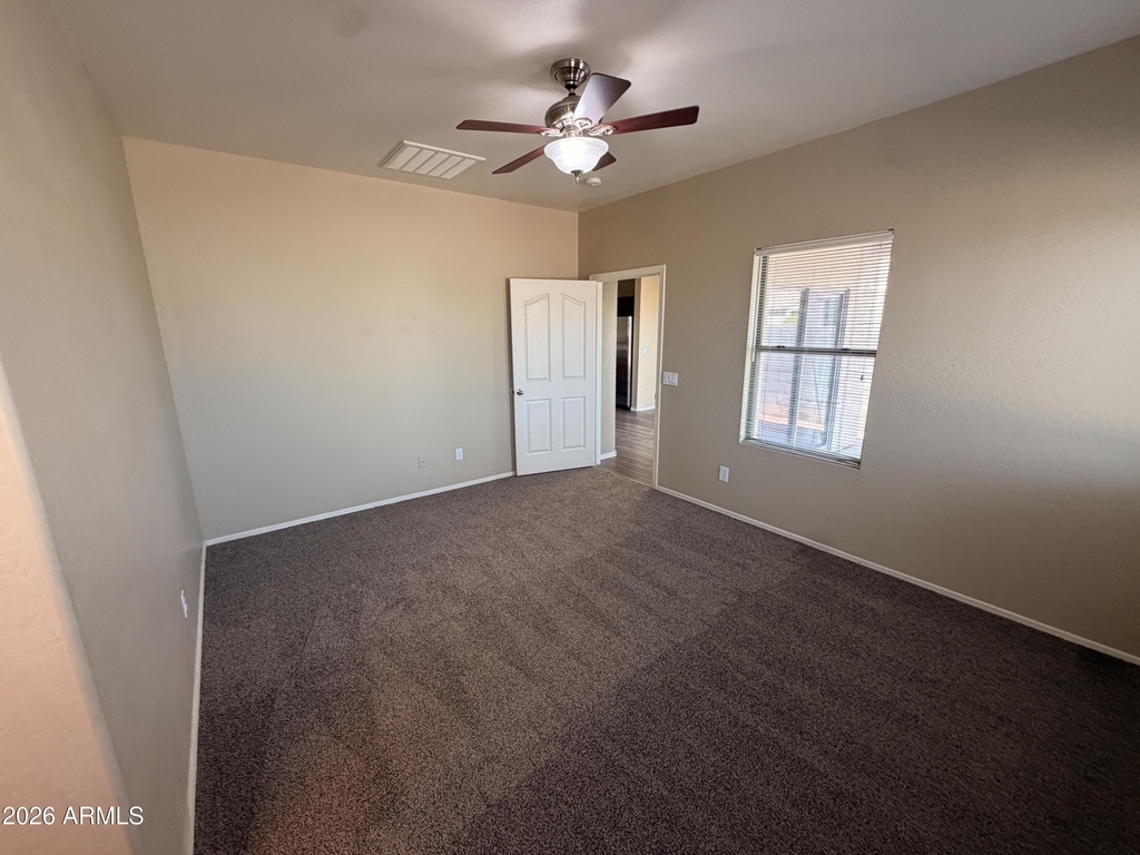 2517 S 116th Avenue - Photo 15