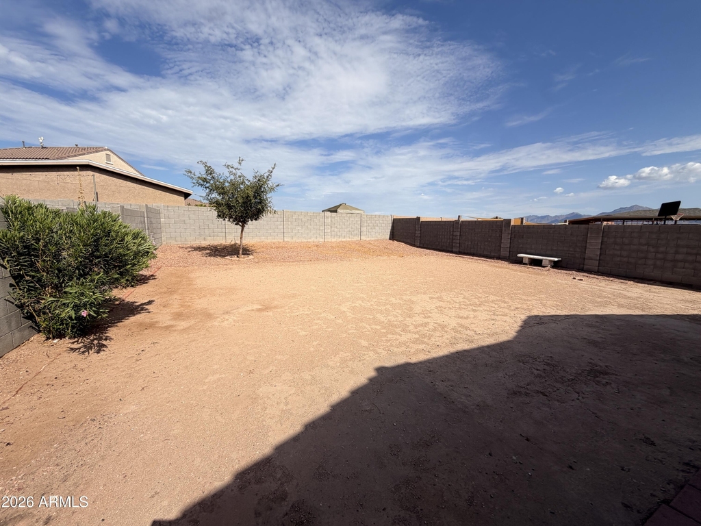 2517 S 116th Avenue - Photo 20