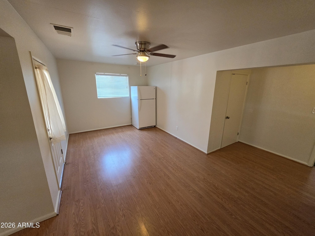 1309 W 14 Street - Photo 18