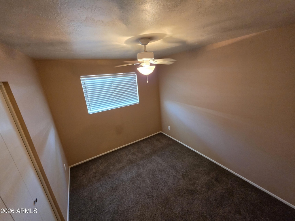 1309 W 14 Street - Photo 11