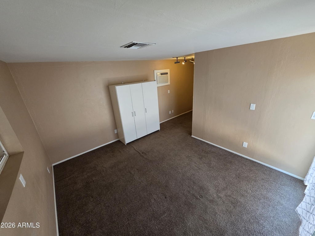 1309 W 14 Street - Photo 20