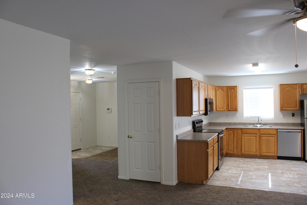 2568 W Tanner Ranch Road - Photo 9