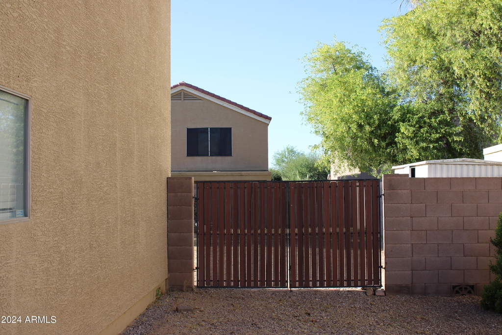 2568 W Tanner Ranch Road - Photo 34