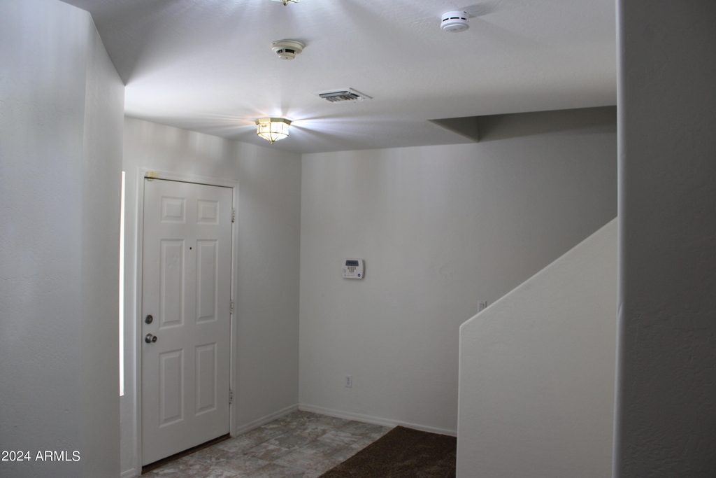 2568 W Tanner Ranch Road - Photo 1