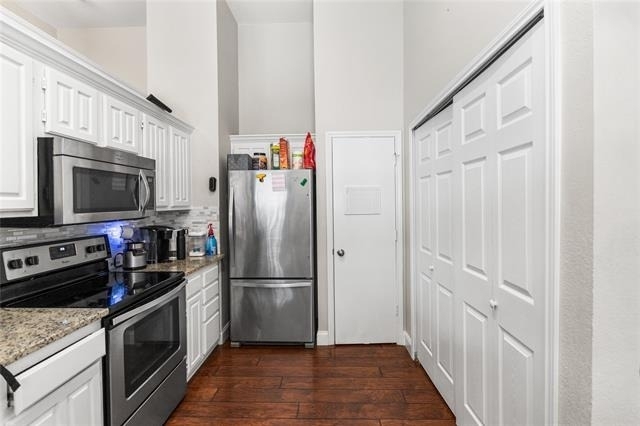 2219 Greenview Drive - Photo 8