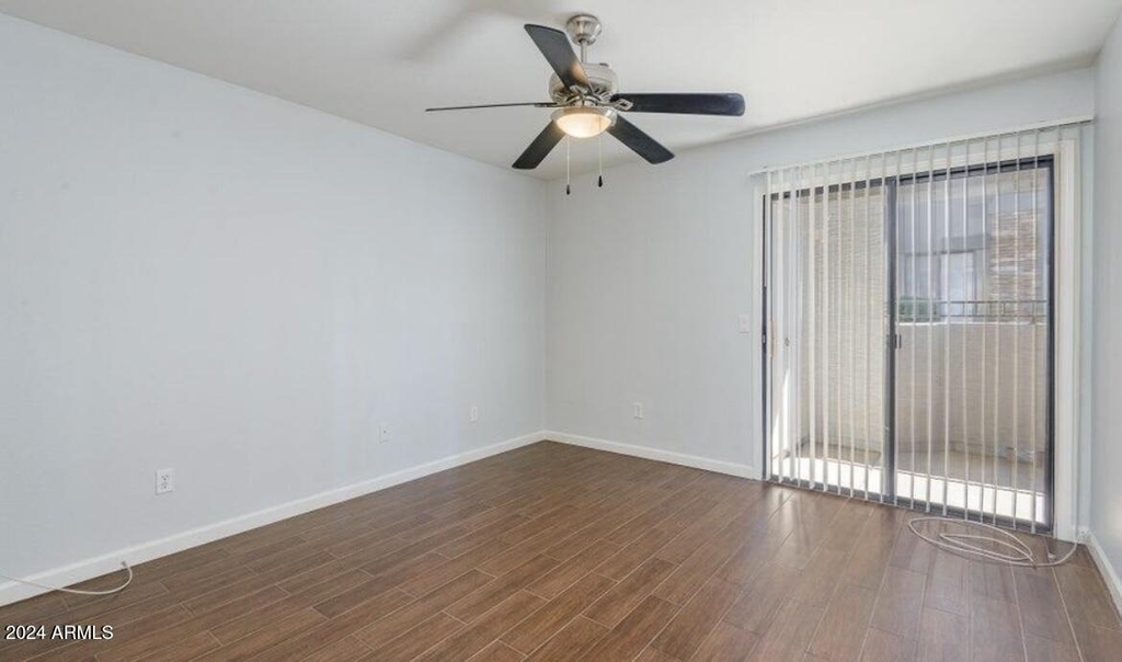 2025 E Campbell Avenue - Photo 26