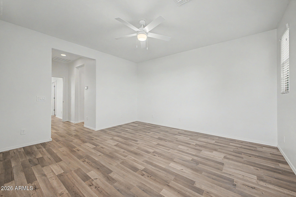 2540 N 149th Avenue - Photo 17