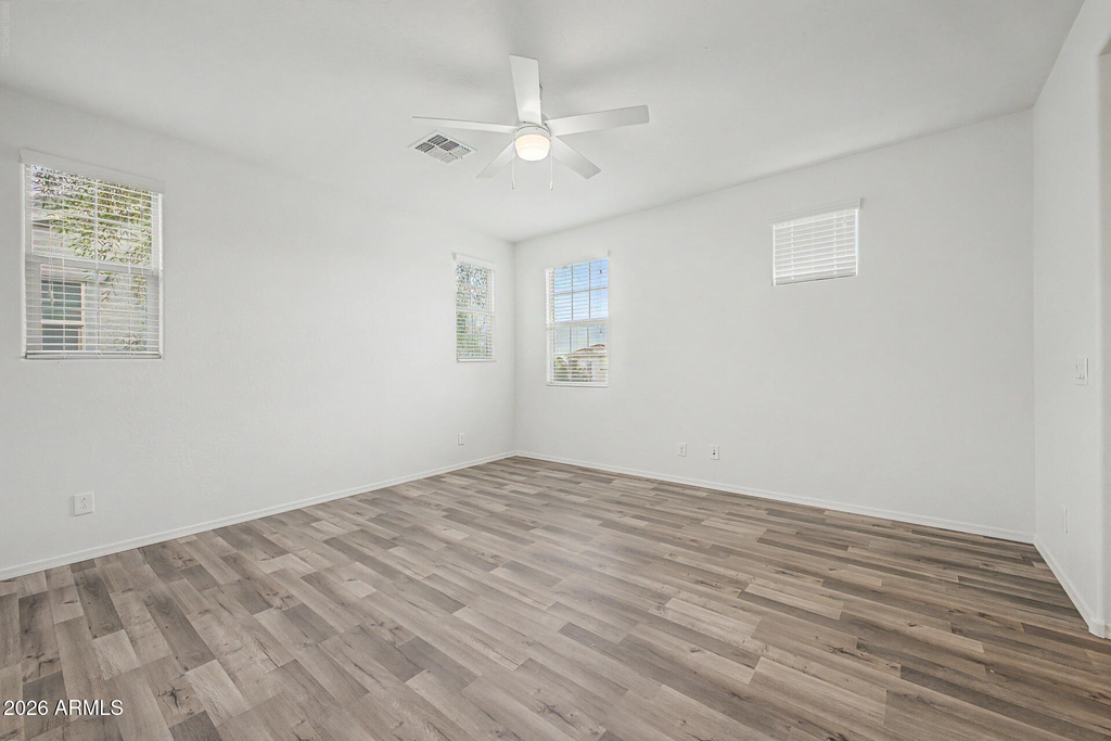 2540 N 149th Avenue - Photo 16