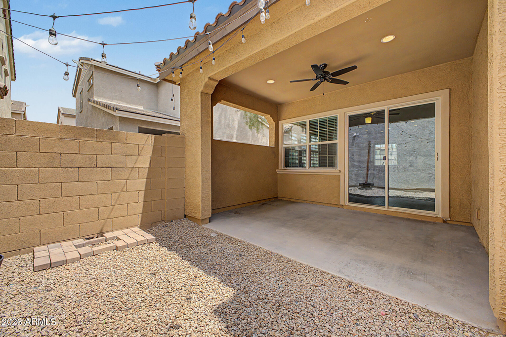 2540 N 149th Avenue - Photo 31