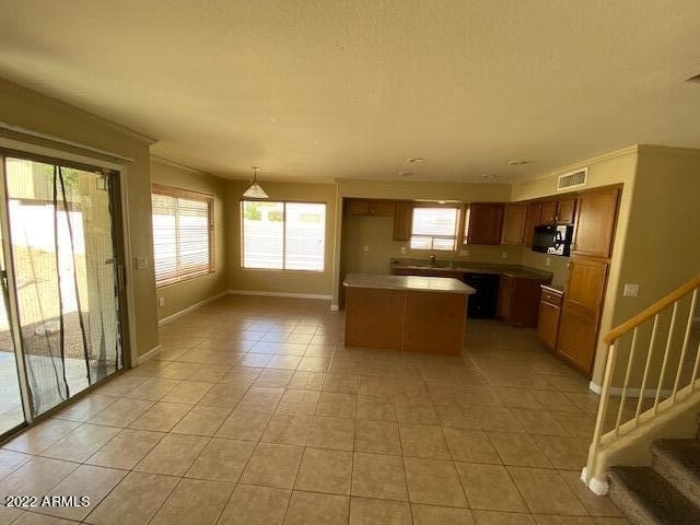 16042 W Latham Street - Photo 9