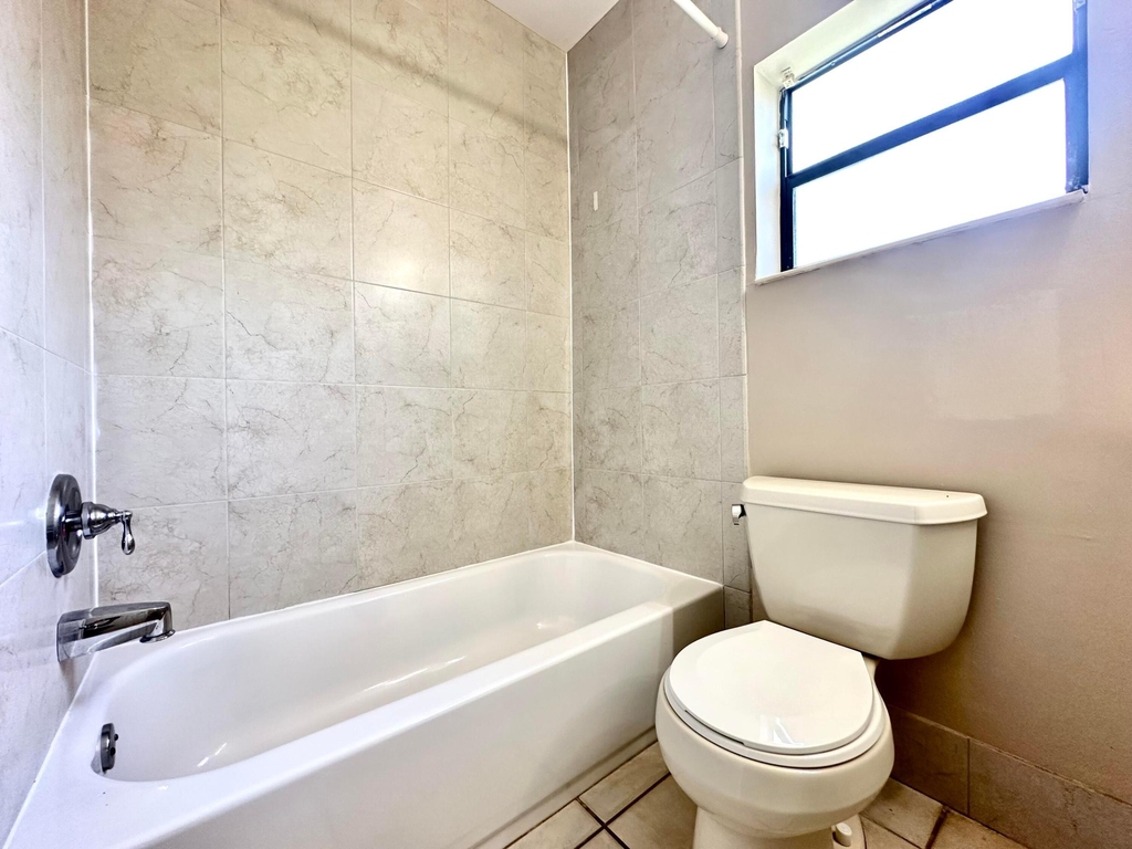 4509 Carambola Circle S - Photo 15