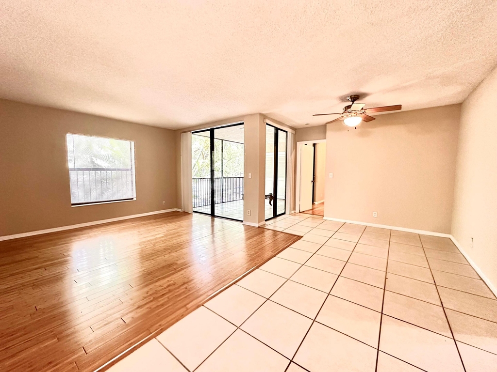 4509 Carambola Circle S - Photo 5